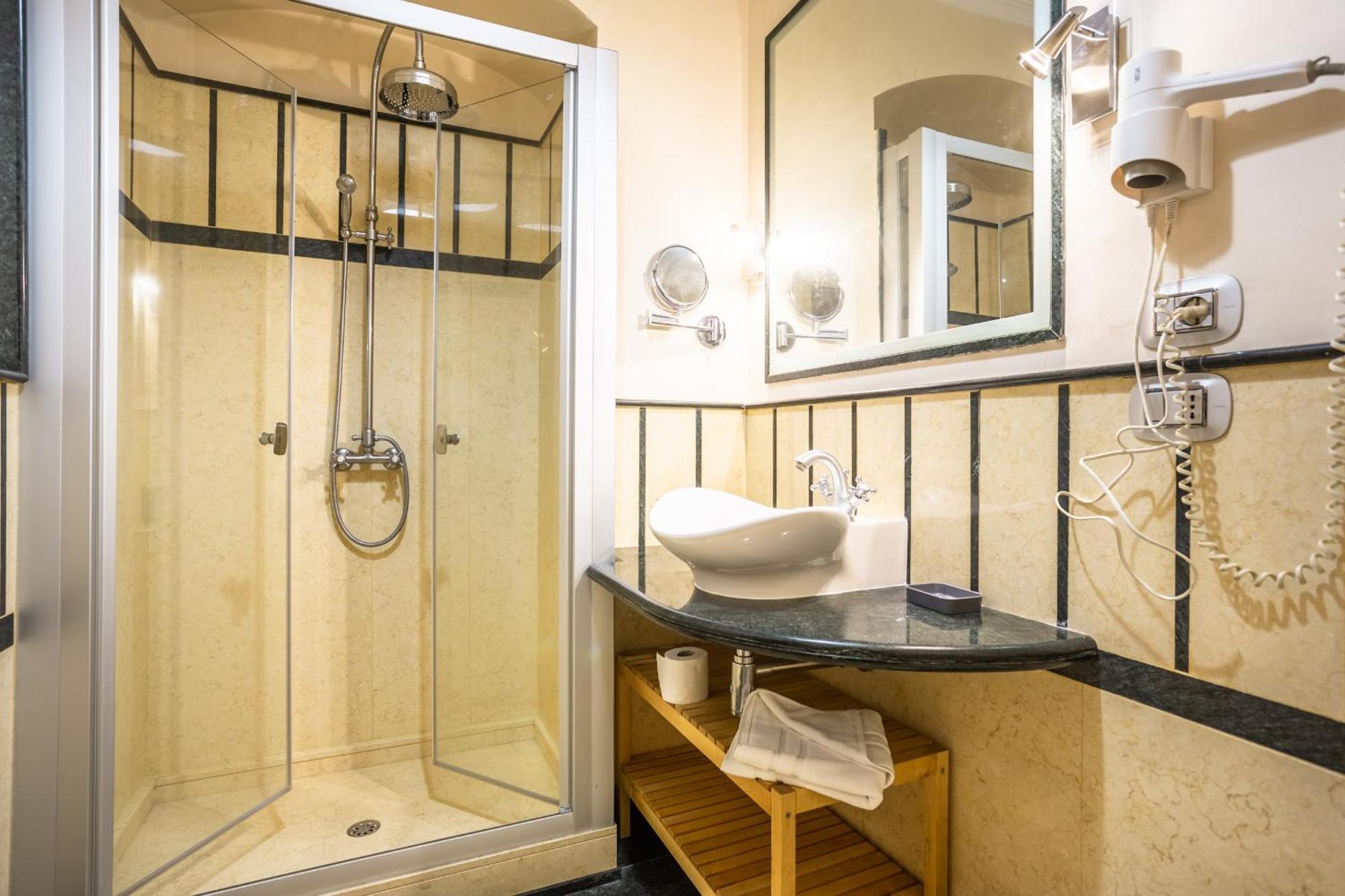 Luxury Opera Gasthof Rom
